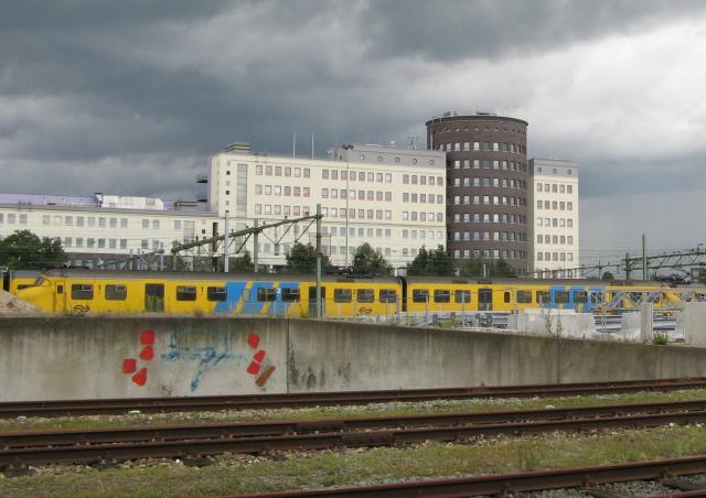 Vrij uitzicht op de kleurrijke Spoorzone